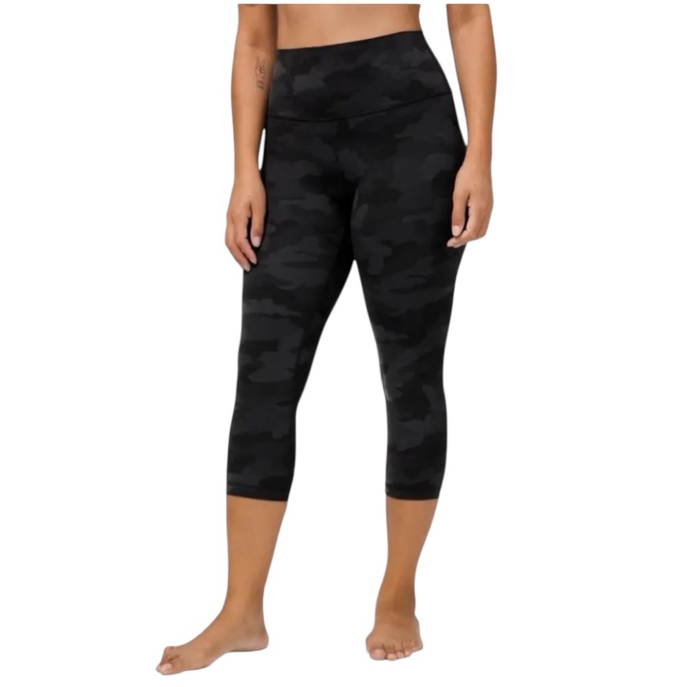 Lululemon Black Camouflage Women's Leggings Size 14